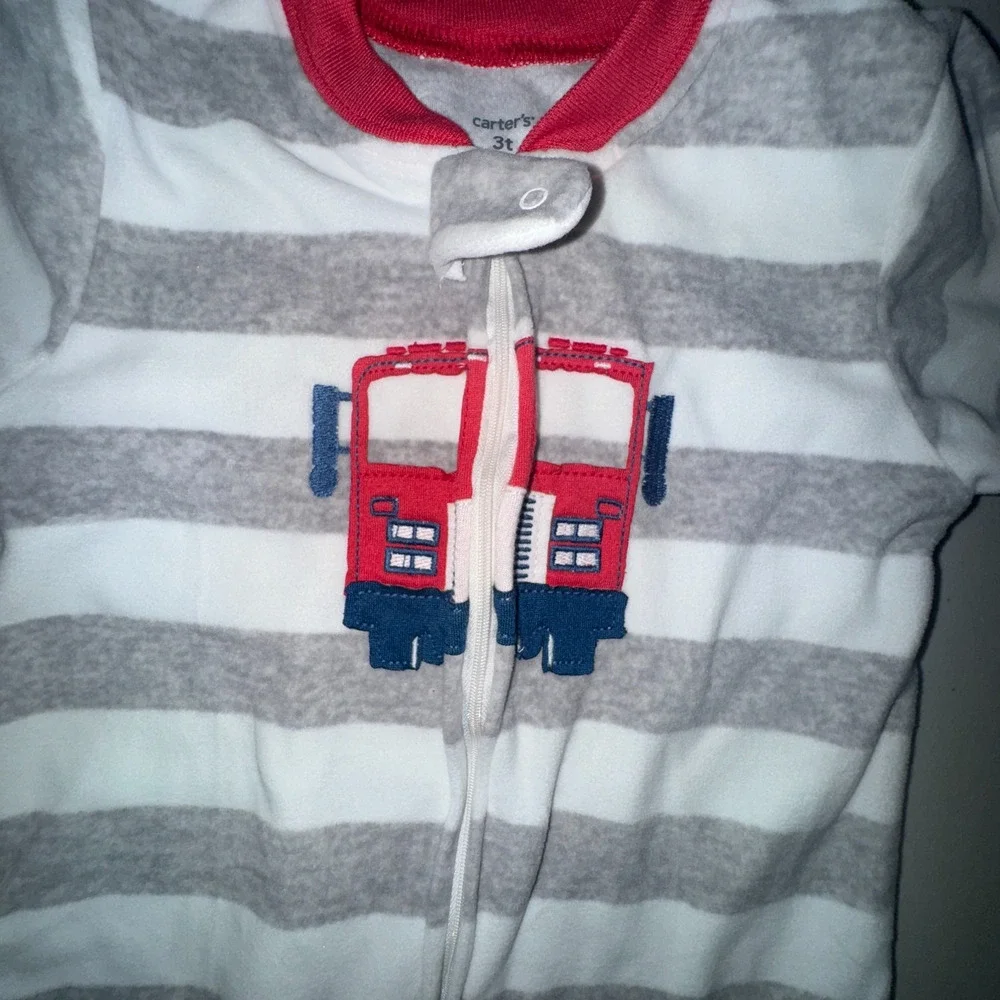 Carters Boys 3T Footie Pajamas‎ Firetruck Striped Microfleece Full Zip Sleepwear